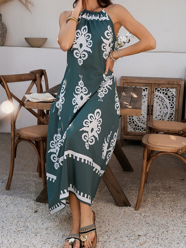 A-Line Loose Contrast Color Halter-Neck Maxi Dresses